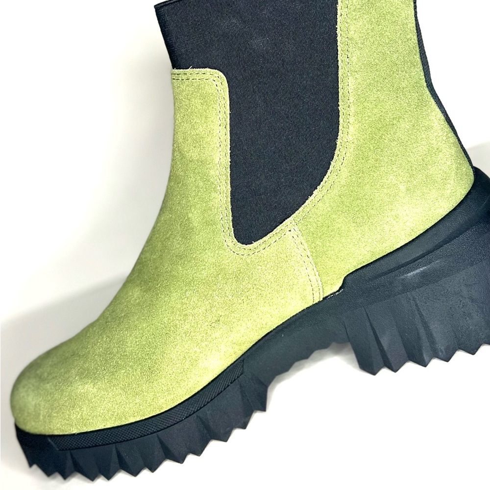 Nurture Women’s Boots Size 9.5
Waterproof leather + weather resistant treatment - Picture 16 of 16